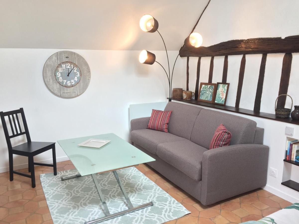 Les Gites Du Clos Saint-Martin Maule 外观 照片