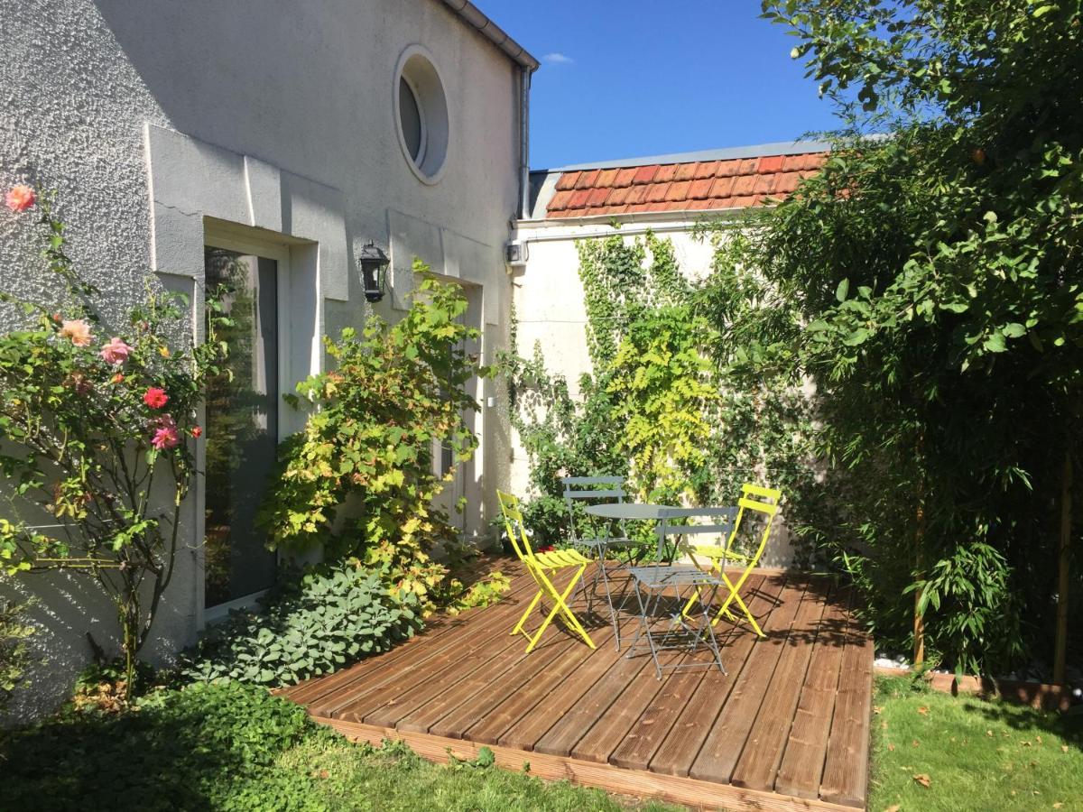 Les Gites Du Clos Saint-Martin Maule 外观 照片