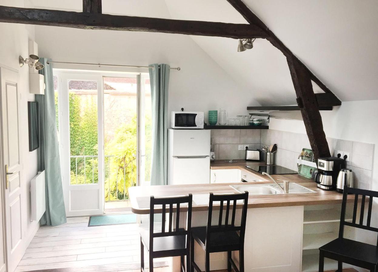 Les Gites Du Clos Saint-Martin Maule 外观 照片