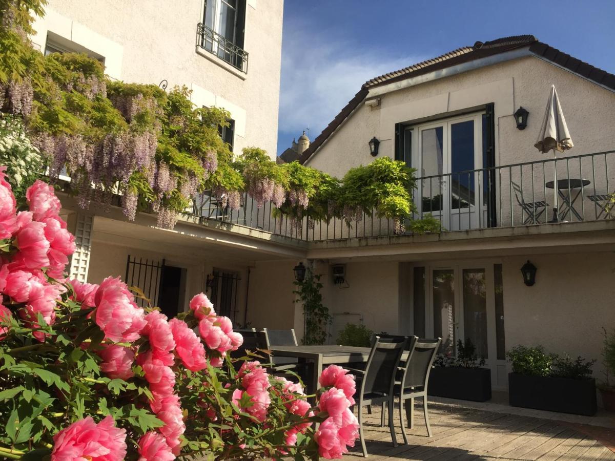Les Gites Du Clos Saint-Martin Maule 外观 照片