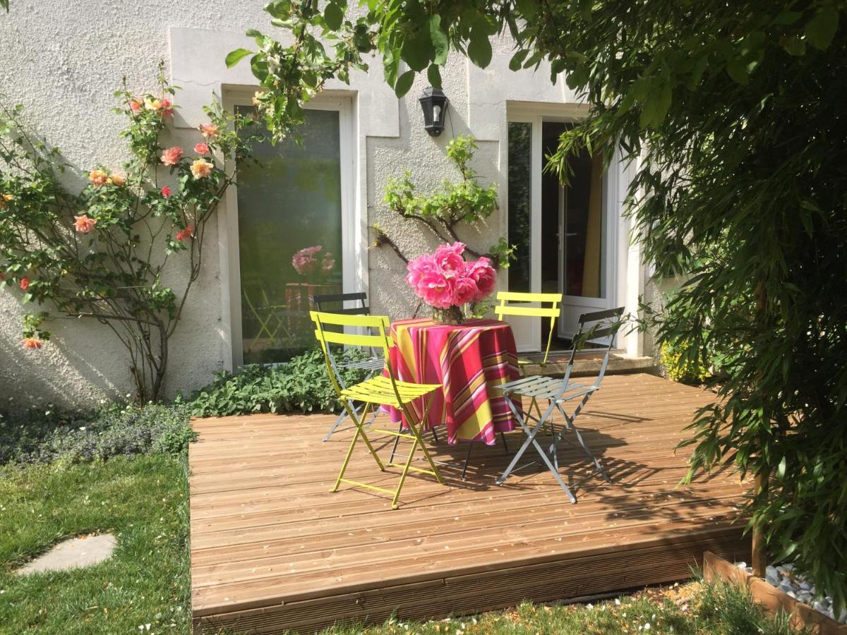 Les Gites Du Clos Saint-Martin Maule 外观 照片